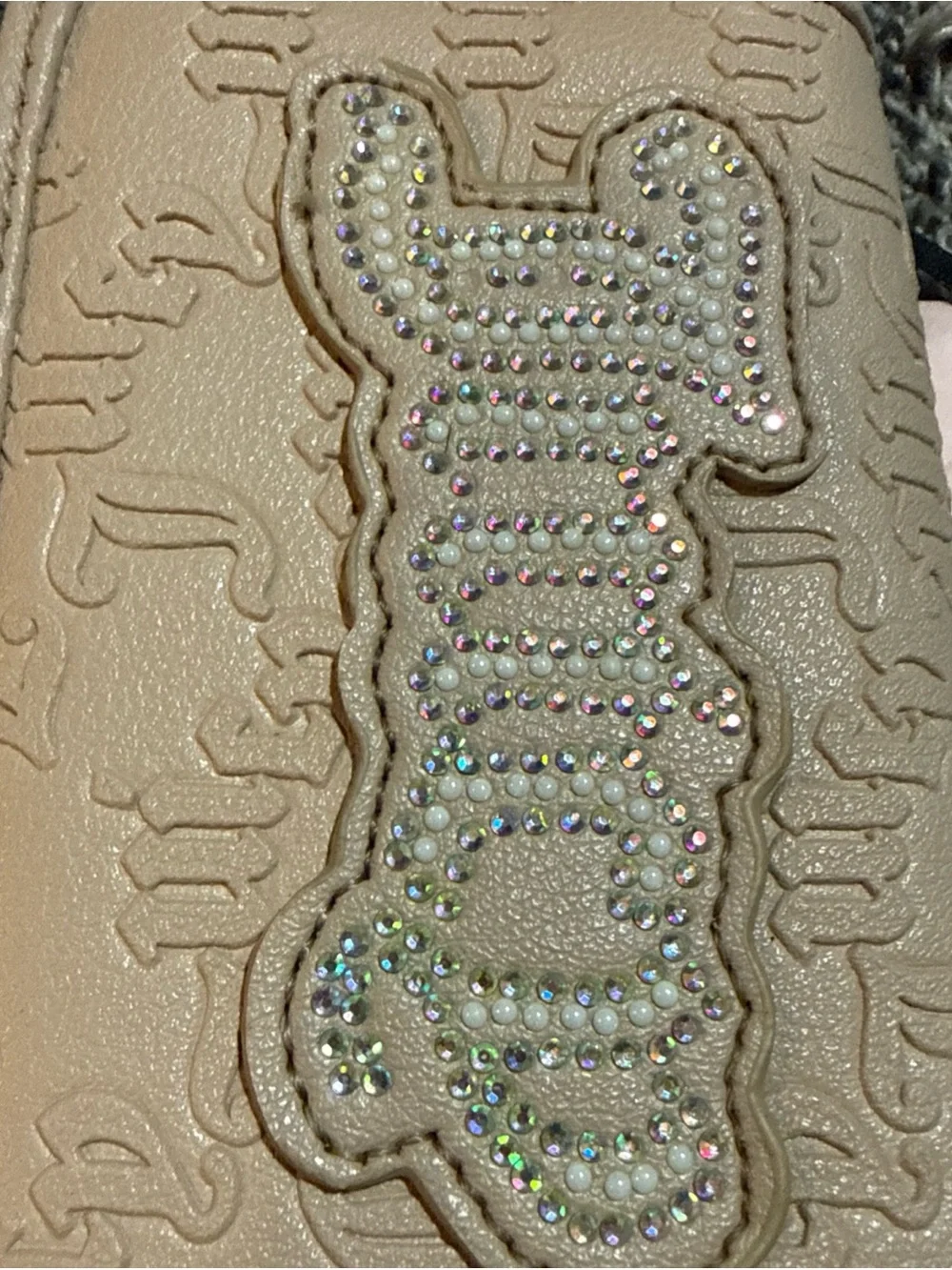 NWT Juicy Couture String Of Pearls Elongated Bifold Wallet Tan Brown
